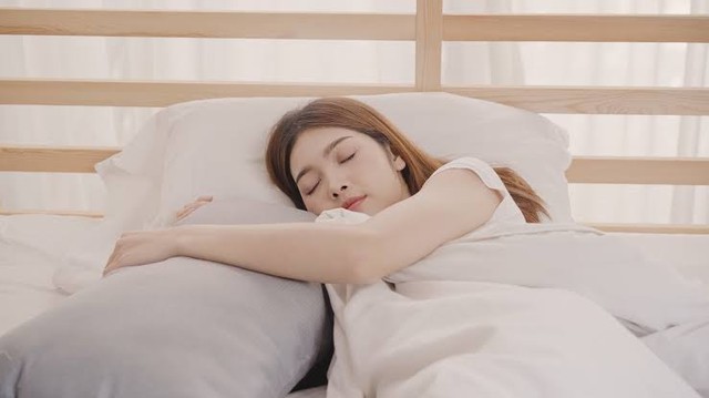 Tỉnh giấc lúc 3-4 giờ sáng: Cẩn thận 5 vấn đề sức khỏe - Ảnh 3.