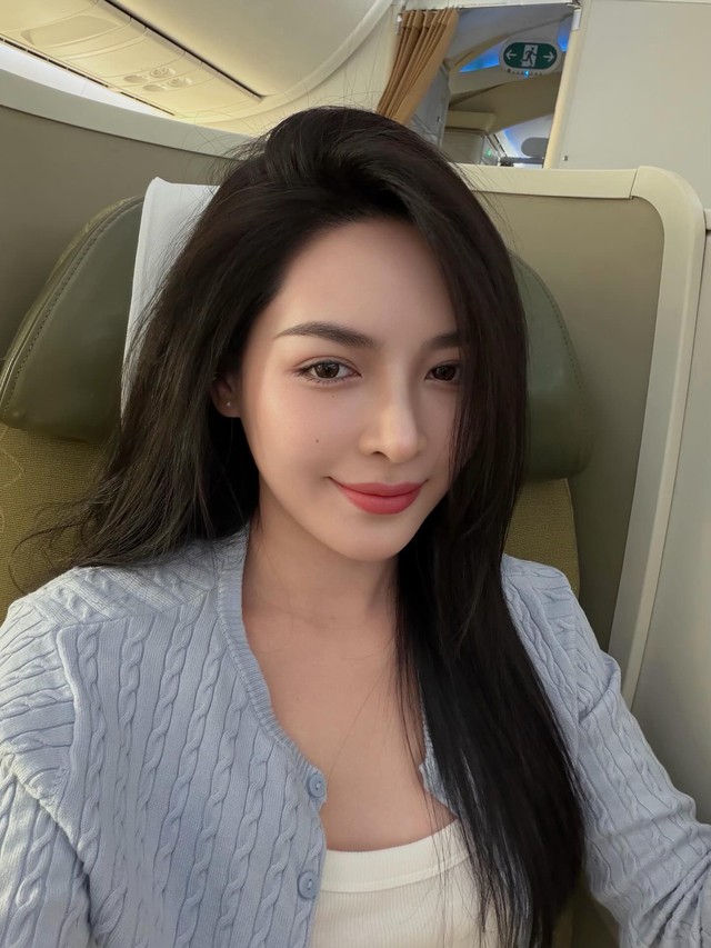 C&ocirc; g&aacute;i Việt sống đến 23 tuổi mới được trời trao gương mặt mỹ nh&acirc;n, hơn 10 năm chưa l&atilde;ng ph&iacute; visual ng&agrave;y n&agrave;o- Ảnh 2.