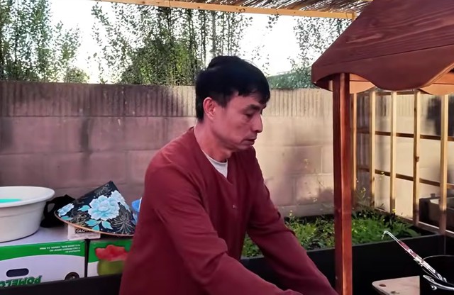 Nữ nghệ sĩ mở tiệc tại biệt thự triệu đ&ocirc;, bố b&eacute; Xu&acirc;n Mai l&agrave;m phục vụ- Ảnh 2.