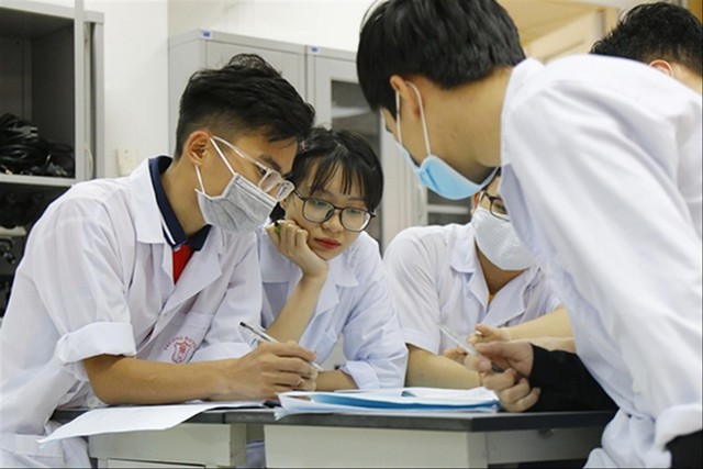 Đầu tư cho bác sĩ nội trú: bước đột phá nâng tầm y tế Thành phố Hồ Chí Minh - Ảnh 4.