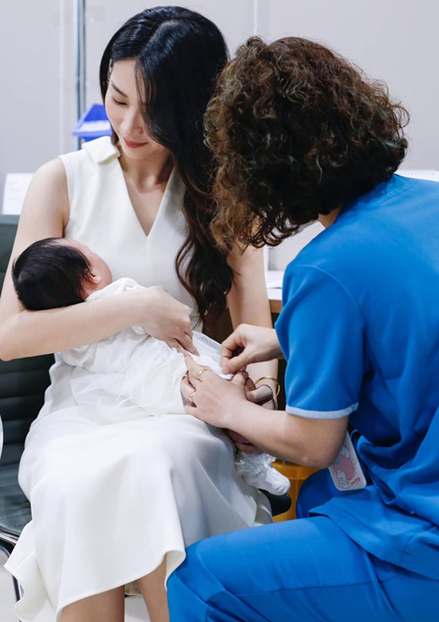 Cô gái trong gia đình làm nông ở Cà Mau lớn lên cưới thiếu gia tập đoàn, sống trong penthouse phường Bến Nghé- Ảnh 5.