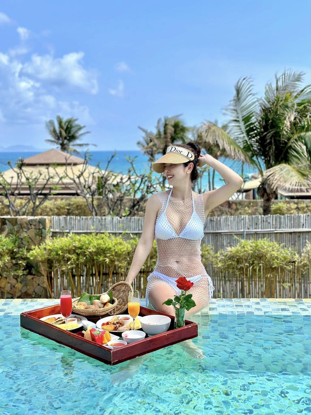 Hoa hậu đẹp bậc nhất Việt Nam nói về "chỗ dựa" sau 10 năm làm vợ đại gia - Ảnh 4.