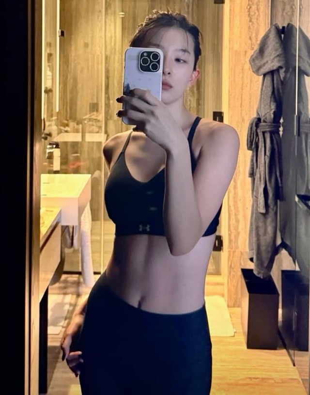 Chế độ ăn kiêng khắc nghiệt để giữ mức 45kg của nữ idol- Ảnh 6.