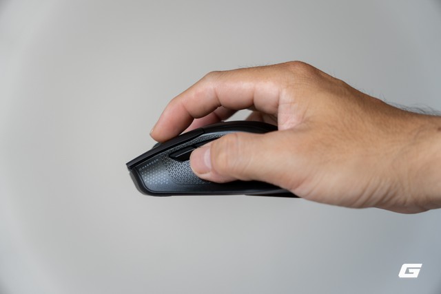 Tr&ecirc;n tay Corsair Harpoon v2 Wireless: Rất nhẹ, &ocirc;m tay, cảm biến 26K DPI linh hoạt trong từng c&uacute; vẩy chuột - Ảnh 20.