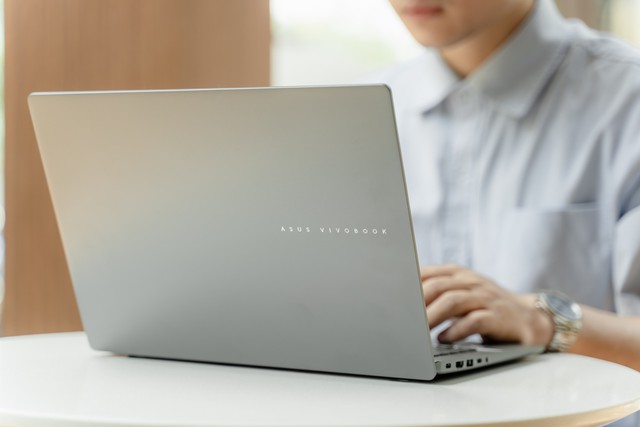 Một chiếc laptop, bốn năm đại học và bài toán của sinh viên mùa tựu trường - Ảnh 5.