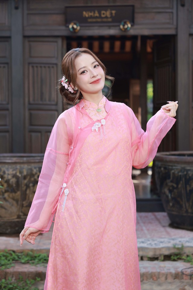 Hình ảnh khó tin trên truyền hình của Chi Pu- Ảnh 5.