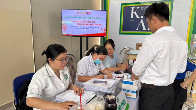 Tốc độ đột phá và “bài toán” tăng tốc chương trình khám sức khỏe toàn dân tại Thành phố Hồ Chí Minh - Ảnh 2.