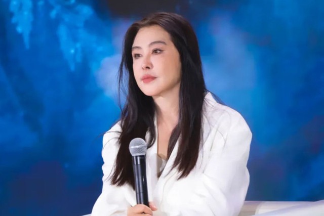 "Đệ nhất mỹ nhân châu Á" xuất hiện với gương mặt khác, netizen tiếc mãi không thôi- Ảnh 1.