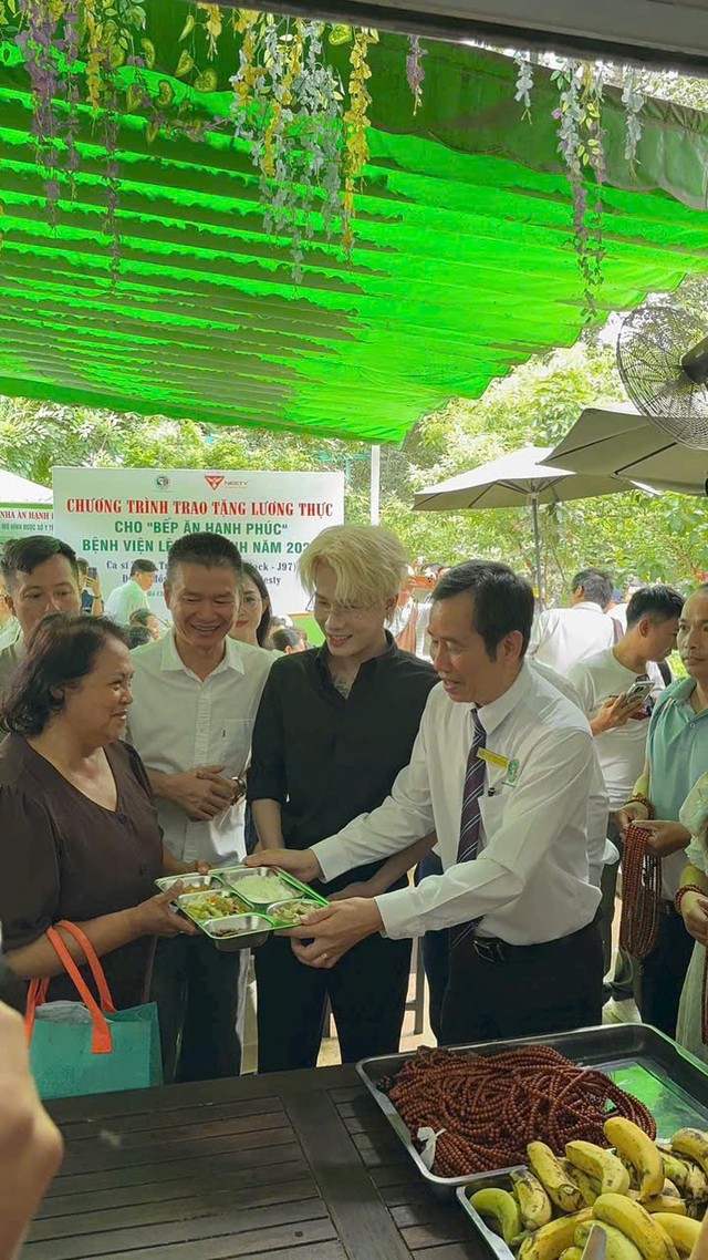 Lan tỏa hơi ấm tình người: Khi y thuật song hành cùng lòng nhân ái tại Bệnh viện Lê Văn Thịnh - Ảnh 4.
