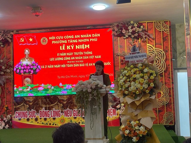 Nhiều hoạt động ý nghĩa nhân kỷ niệm ngày 19/8: Hội Cựu chiến binh và Cựu Công an nhân dân ôn lại truyền thống hào hùng của dân tộc - Ảnh 2.