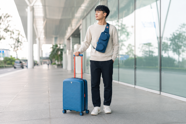 Gợi ý vali kéo đi du học ở Hà Nội: Chọn thế nào để đồng hành trong nhiều năm? - Ảnh 1.
