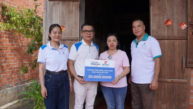 Sưởi ấm những đ&ocirc;i tay "gieo chữ" nơi bi&ecirc;n thuỳ T&acirc;y Ninh - Ảnh 1.