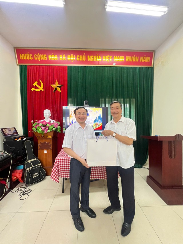 &Yacute; nghĩa &ldquo;k&eacute;p&rdquo; của hội nghị nh&acirc;n văn - Ảnh 3.