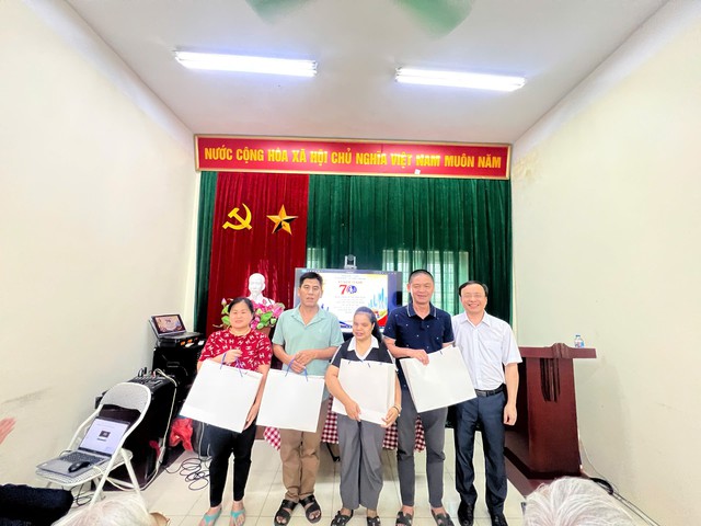 &Yacute; nghĩa &ldquo;k&eacute;p&rdquo; của hội nghị nh&acirc;n văn - Ảnh 4.