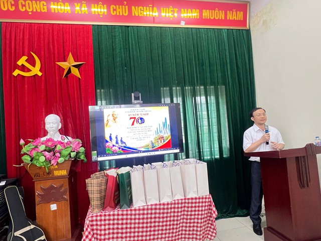 &Yacute; nghĩa &ldquo;k&eacute;p&rdquo; của hội nghị nh&acirc;n văn - Ảnh 1.