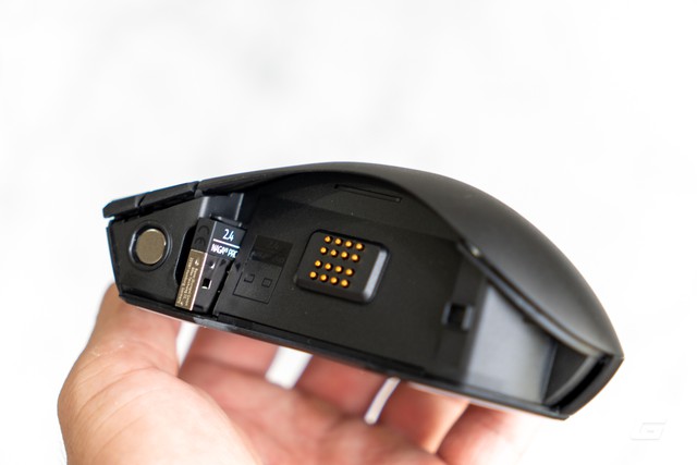 Trên tay Razer Naga V3 Pro: “Rắn ba đầu” đúng nghĩa, biến hình để cân mọi thể loại game - Ảnh 34.