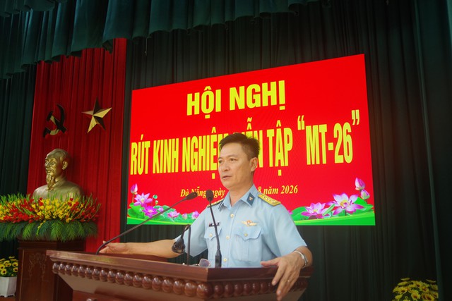 Trung đoàn Ra-đa 290 rút kinh nghiệm, biểu dương thành tích trong huấn luyện, diễn tập - Ảnh 3.