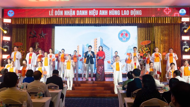 Bệnh viện H&ugrave;ng Vương: Một h&agrave;nh tr&igrave;nh phụng sự &ndash; một tập thể Anh h&ugrave;ng  - Ảnh 6.