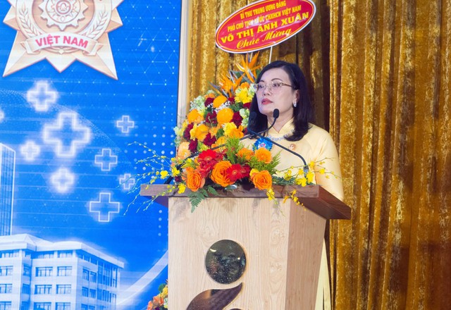 Bệnh viện H&ugrave;ng Vương: Một h&agrave;nh tr&igrave;nh phụng sự &ndash; một tập thể Anh h&ugrave;ng  - Ảnh 4.