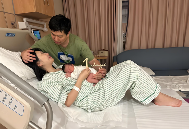 Trong những ng&agrave;y nằm viện sau sinh mổ, nh&igrave;n những người chồng đi chăm vợ, t&ocirc;i giật m&igrave;nh hiểu ra một sự thật phũ ph&agrave;ng - Ảnh 1.