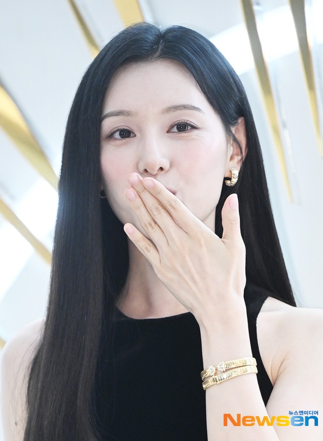 Đây mới là Kim Ji Won mà bao người mê đắm!- Ảnh 14.