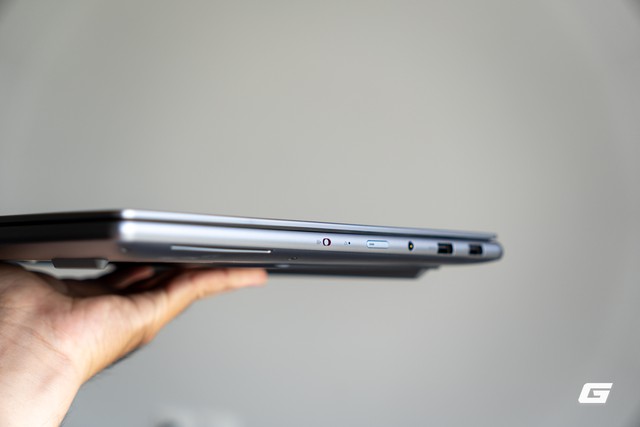 Đánh giá Lenovo Yoga Pro 7i 2026: Aura Edition không chỉ là tên gọi - “cái bắt tay” giữa Intel và Lenovo sau ba năm đã ra sao? - Ảnh 5.