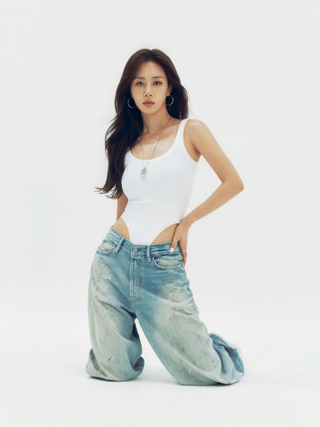Diện mạo gây sốc của "ngọc trai đen" mỹ miều hàng đầu showbiz, không biết già đi là gì - Ảnh 3.