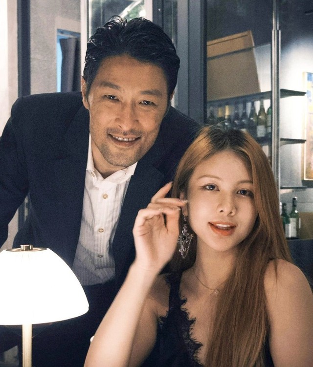 Căn nh&agrave; l&aacute; của Johnny Tr&iacute; Nguyễn- Ảnh 10.
