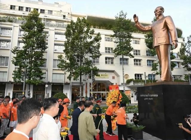 Hơn 5.000 người đi bộ v&igrave; nạn nh&acirc;n chất độc da cam: Lan tỏa y&ecirc;u thương, tiếp th&ecirc;m nghị lực - Ảnh 2.