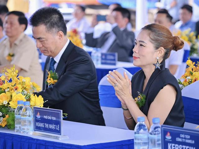 Nữ ca sĩ l&agrave; Ph&oacute; chủ tịch gi&agrave;u c&oacute; n&oacute;i r&otilde; nguy&ecirc;n tắc l&agrave;m việc - Ảnh 2.