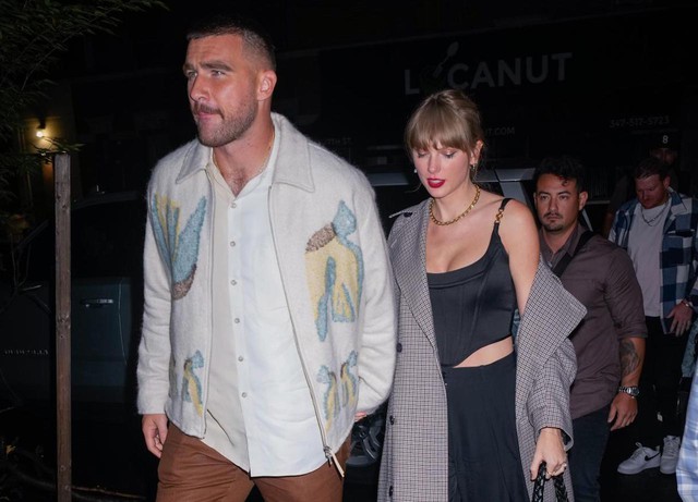 Căn biệt thự của Taylor Swift v&agrave; Travis Kelce: C&oacute; cả rạp phim, hầm rượu, s&acirc;n golf dưới l&ograve;ng đất- Ảnh 1.