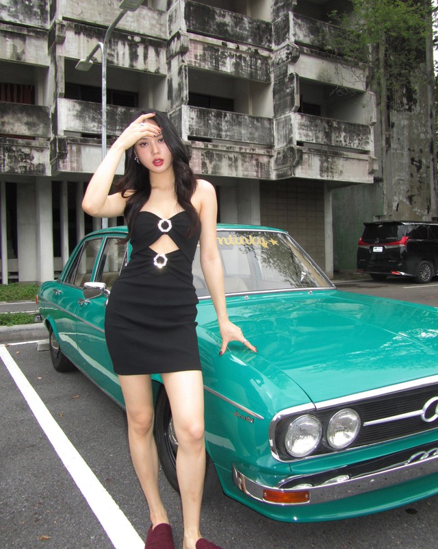 N&agrave;ng d&acirc;u h&agrave;o m&ocirc;n 26 tuổi của gia tộc Th&aacute;i Lan: Visual b&uacute;p b&ecirc;, style chất chơi chẳng giống h&igrave;nh dung về "phu nh&acirc;n nh&agrave; gi&agrave;u"- Ảnh 7.