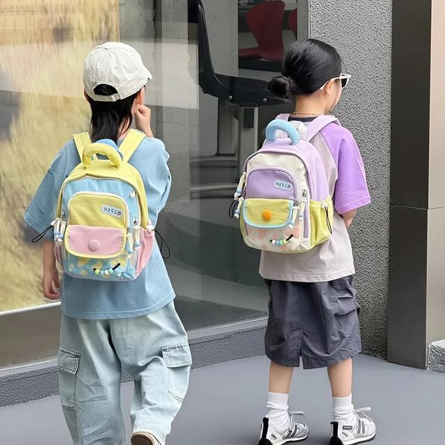 Đi sắm balo cho năm học mới: Chọn sai dễ g&acirc;y g&ugrave; lưng lệch vai, nhớ kỹ 4 chi tiết n&agrave;y trước khi chốt đơn - Ảnh 1.