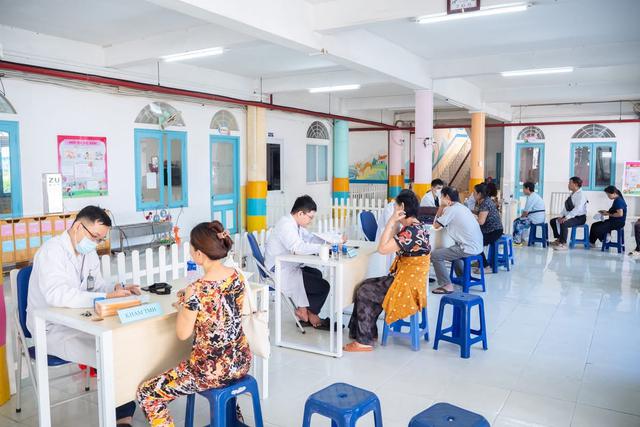 Bệnh viện Chợ Rẫy chung tay cùng Thành phố Hồ Chí Minh trong chiến dịch 150 ngày khám sức khỏe miễn phí cho toàn dân - Ảnh 1.