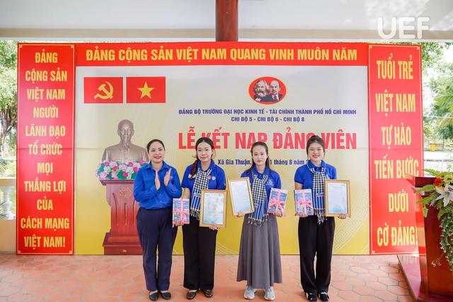 Đồng h&agrave;nh c&ugrave;ng chiến sĩ t&igrave;nh nguyện h&egrave; năm 2026: Lan tỏa y&ecirc;u thương, kh&aacute;t vọng v&agrave; sức trẻ bản lĩnh - Ảnh 3.