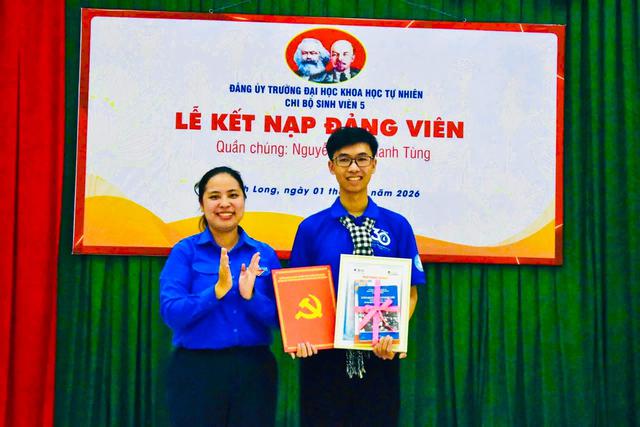 Đồng h&agrave;nh c&ugrave;ng chiến sĩ t&igrave;nh nguyện h&egrave; năm 2026: Lan tỏa y&ecirc;u thương, kh&aacute;t vọng v&agrave; sức trẻ bản lĩnh - Ảnh 2.