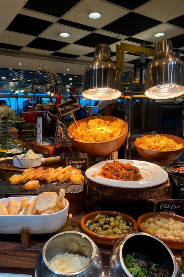 Ăn buffet bao nhi&ecirc;u mới khiến nh&agrave; h&agrave;ng bắt đầu lỗ?- Ảnh 3.