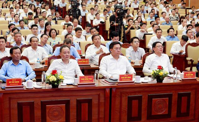 Ph&uacute; Thọ c&ocirc;ng bố &ldquo;6 b&agrave;i to&aacute;n lớn&rdquo; v&agrave; mục ti&ecirc;u trở th&agrave;nh địa phương ti&ecirc;n phong trong đổi mới s&aacute;ng tạo, chuyển đổi số - Ảnh 2.