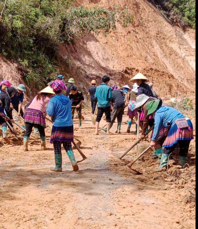 Tỉnh L&agrave;o Cai quyết định mức hỗ trợ người d&acirc;n phải di dời khẩn cấp ra khỏi v&ugrave;ng thi&ecirc;n tai - Ảnh 2.