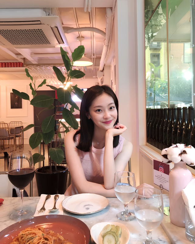 Không còn cố “tiêu đáng từng đồng”, 30 rồi thấy tiếc thời gian hơn tiếc tiền- Ảnh 2.