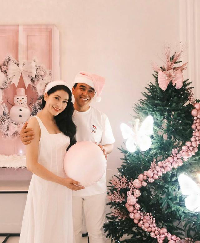 Vẻ đẹp lãng tử của Phó chủ tịch Hội Điện ảnh Việt Nam khiến nữ đại gia yêu say đắm 20 năm - Ảnh 3.