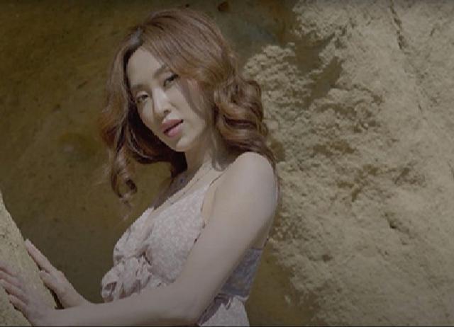 Nữ ca sĩ ở Mỹ một m&igrave;nh: "T&ocirc;i chưa đến mức kiệt quệ"- Ảnh 2.