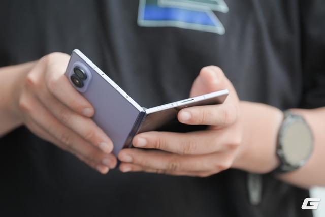 Galaxy Z Fold8 đang bán chạy tại Việt Nam tới mức nào? Số liệu từ Samsung và các đại lý đã có câu trả lời- Ảnh 2.