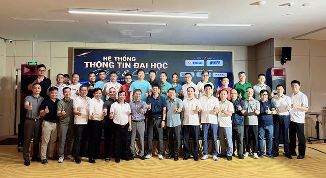 Hơn 40 CIO đại học về Cát Bà bàn chuyện dữ liệu và AI - Ảnh 12.
