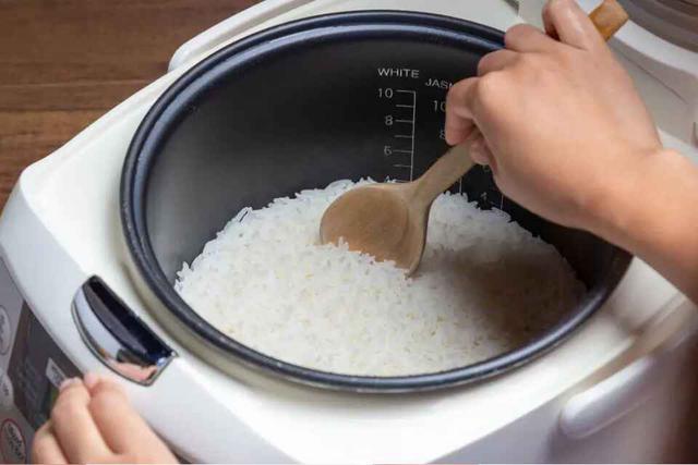 Lời khuy&ecirc;n cho những ai thường vo gạo 2 lần mới nấu cơm- Ảnh 3.