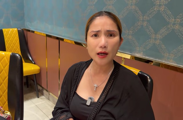 Nữ NSƯT l&agrave; mẹ đơn th&acirc;n nhắc vợ k&eacute;m 26 tuổi của đồng nghiệp: "Chị đứng về phe em" - Ảnh 1.