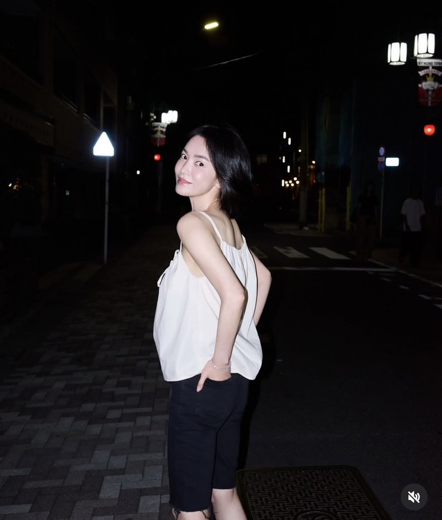 Song Hye Kyo 44 tuổi vẫn gầy nhờ duy tr&igrave; th&oacute;i quen suốt 10 năm- Ảnh 4.