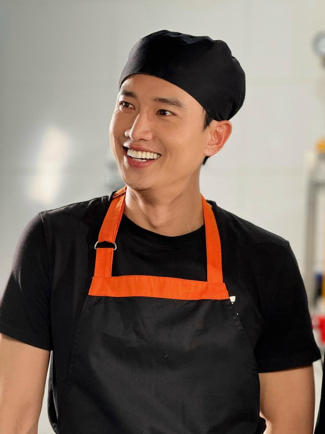 Nam diễn viên đi bán mì khắp TP.HCM ở nhà triệu đô, chưa từng yêu ai quá một năm, U40 vẫn chưa lấy vợ - Ảnh 2.