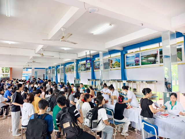 TP. Hồ Chí Minh đẩy mạnh chương trình khám sức khỏe toàn dân, hướng tới “phủ sóng” sức khỏe cộng đồng - Ảnh 3.