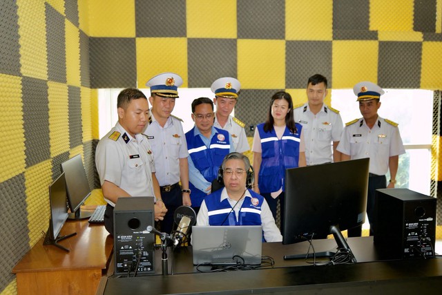 Khánh thành các công trình thiết thực chăm lo cán bộ, chiến sĩ lực lượng vũ trang: Nghĩa tình hậu phương từ Đảng bộ, chính quyền và Nhân dân Thành phố Hồ Chí Minh - Ảnh 4.
